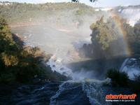 Iguacuwasserfälle - Argentinische Seite &ndash; &copy; Helen Krippner (Eberhardt TRAVEL)