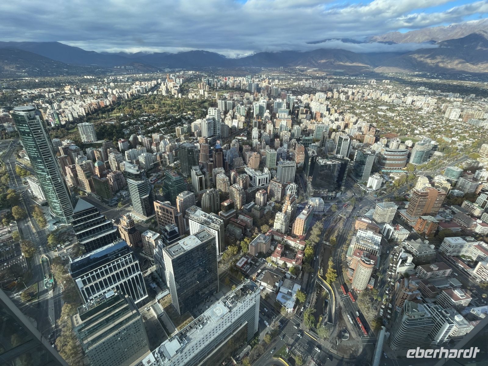 Santiago de Chile - Aussichtsturm Sky Costanera &ndash; &copy; Jacob Spangenberg (Eberhardt TRAVEL)