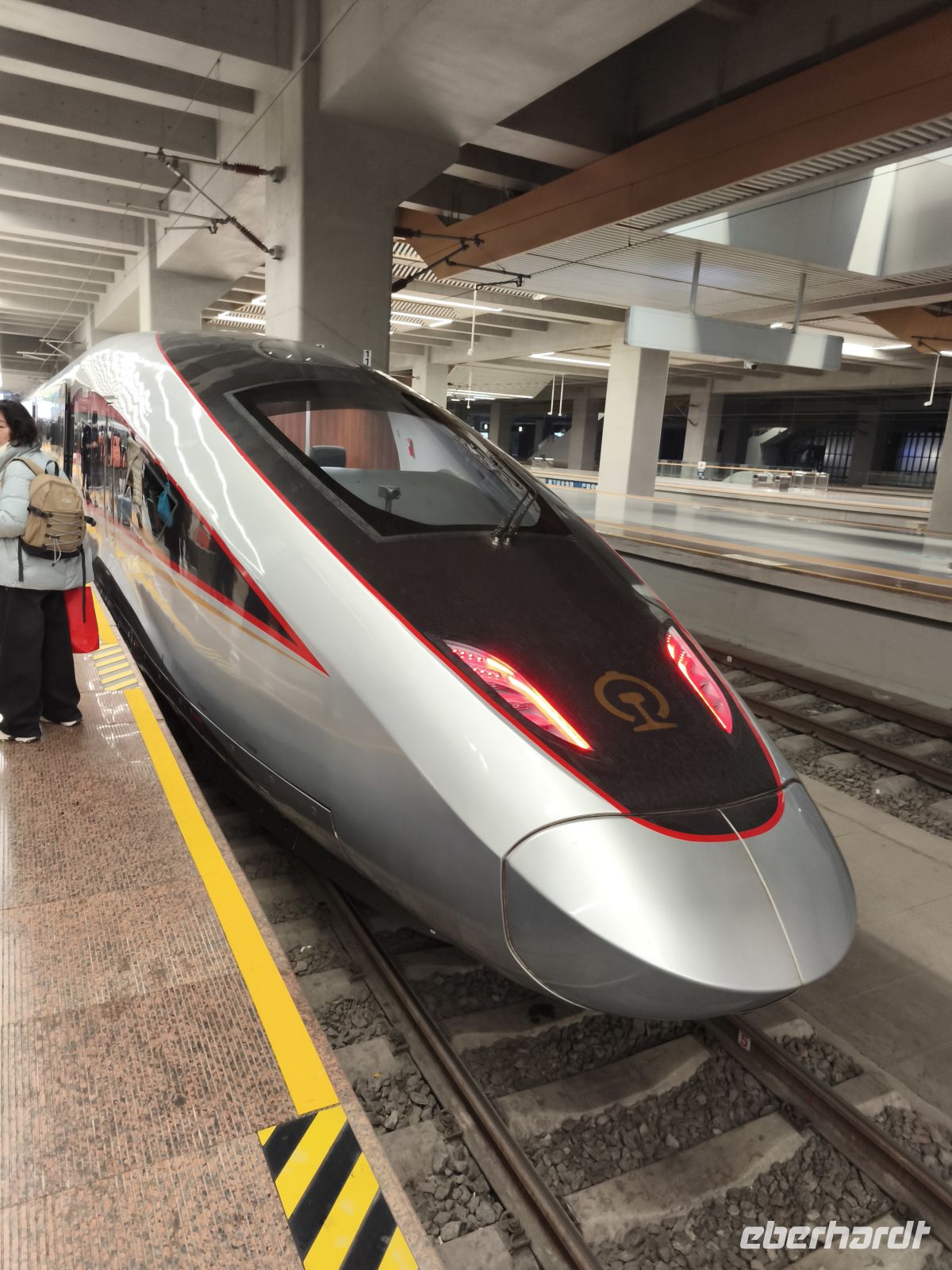 Hochgeschwindigkeitszug der Chinesischen Staatsbahn &ndash; &copy; Sten Bernhardt (Eberhardt TRAVEL)