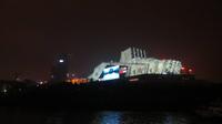 1108_Chongqing am Abend &ndash; &copy; Nadine Schulz (Eberhardt TRAVEL)