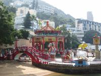 1983_Repuls-Bucht in Hongkong - kleiner Tempel &ndash; &copy; Nadine Schulz (Eberhardt TRAVEL)