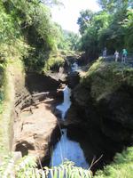 1854 Pokhara - Devis-Wasserfall &ndash; &copy; Annette Weise (Eberhardt TRAVEL)