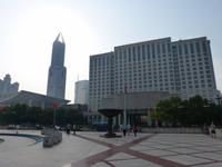 433. Shanghai, Volksplatz &ndash; &copy; Maria Michel (Eberhardt TRAVEL)