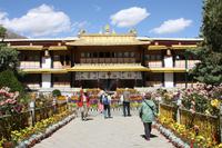Wohnhaus des 14. Dalai Lama &ndash; &copy; Anna Stiebing (Eberhardt TRAVEL)