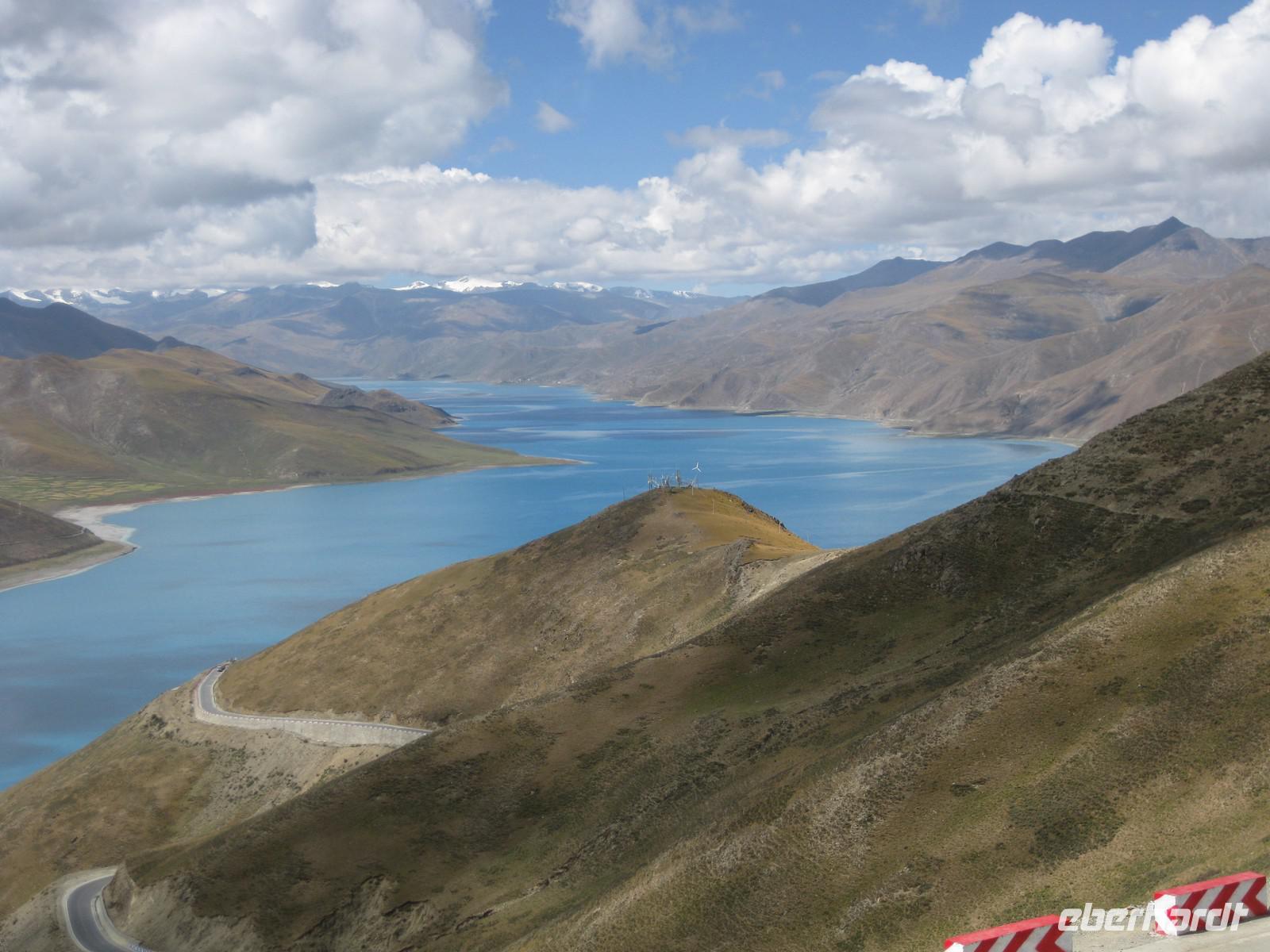 Der See Yamdok Yutsho  &ndash; &copy; Annette Zocher (Eberhardt TRAVEL)