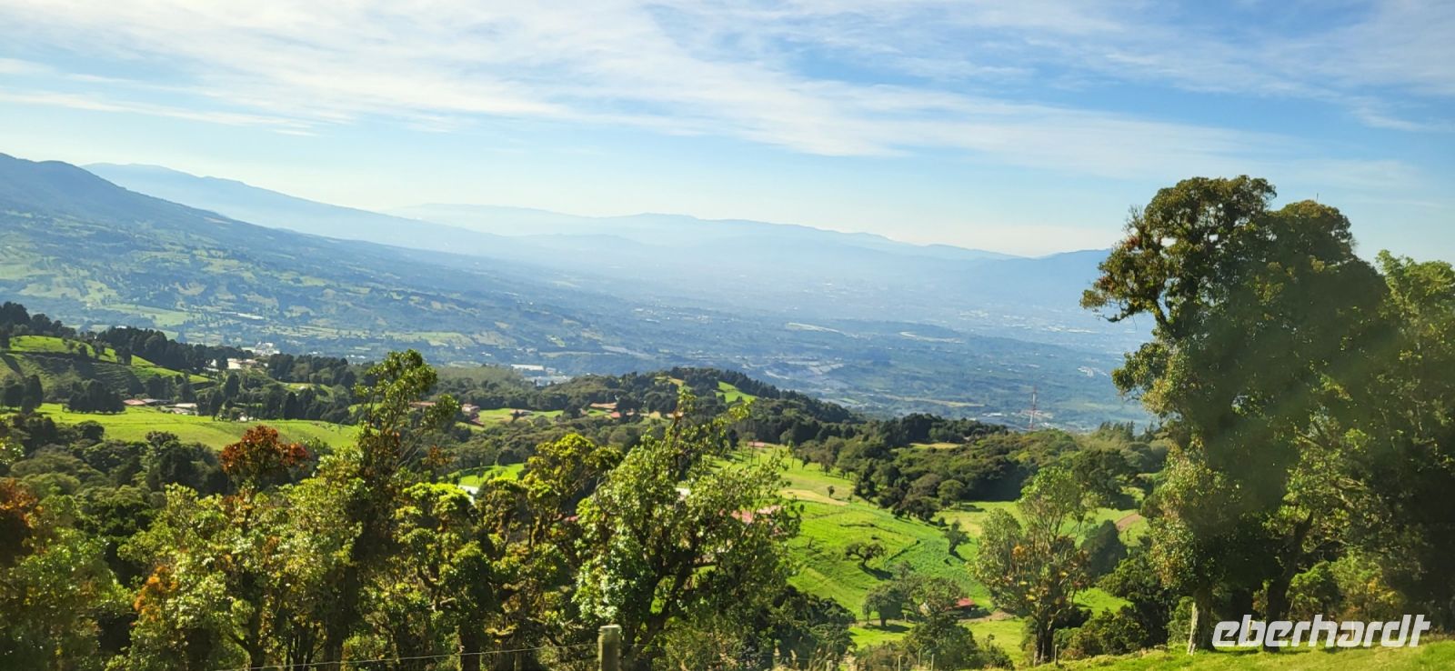 06 Blick ins Tal von Costa Rica &ndash; &copy; Susanne Schirmann (Eberhardt TRAVEL)