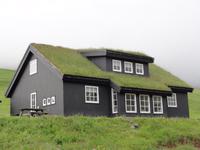 Gásadalur &ndash; &copy; Nico Stolba (Eberhardt TRAVEL)