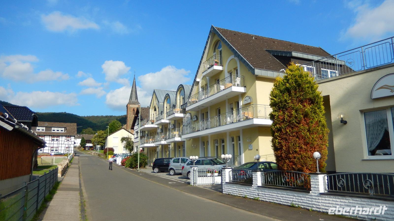 Unser Hotel Seemöwe in Einruhr &ndash; &copy; Petra Sauer (Eberhardt TRAVEL)