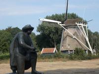 DSCN2008  Rembrand mit seiner Mühle &ndash; &copy; Kerstin Veit (Eberhardt TRAVEL)