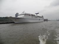 am Passagierkai Alrona &ndash; &copy; Elke Reuter (Eberhardt TRAVEL)