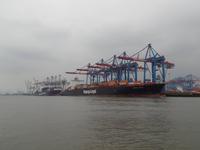 Containerhafen &ndash; &copy; Elke Reuter (Eberhardt TRAVEL)