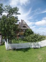 Kirchwarft &ndash; &copy; Elke Reuter (Eberhardt TRAVEL)