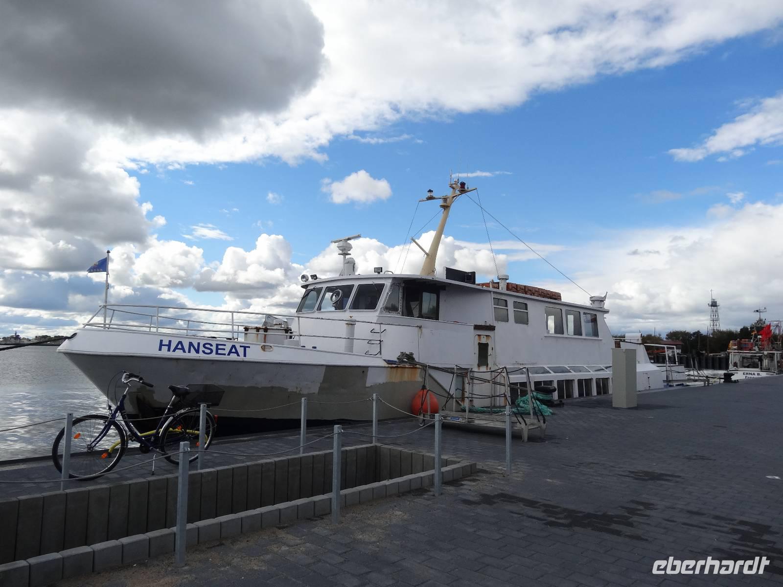 mit diesem Schiff ging es von Peenemünde nach Gager &ndash; &copy; Christina Günther (Eberhardt TRAVEL)