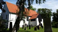 Kirche in Kloster &ndash; &copy; Uta Hertel (Eberhardt TRAVEL)