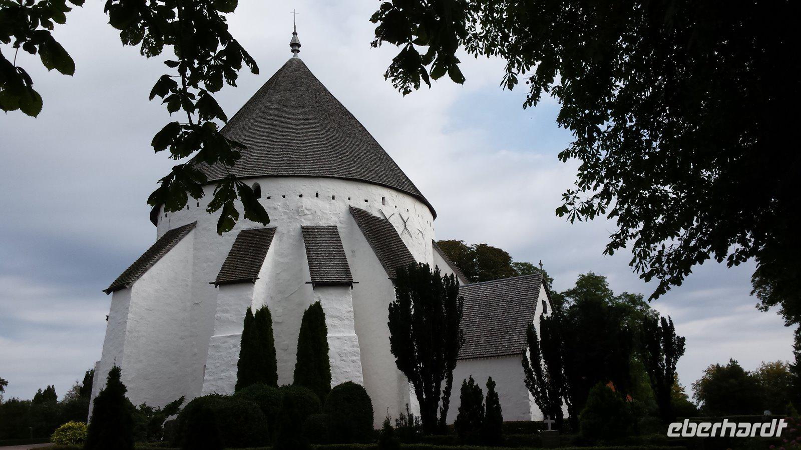 Rundkirche in Osterlars - 1 &ndash; &copy; Uta Hertel (Eberhardt TRAVEL)