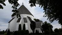Rundkirche in Osterlars - 1 &ndash; &copy; Uta Hertel (Eberhardt TRAVEL)