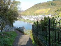 Wanderweg um die Reichsburg &ndash; &copy; Steffi Zimmermann (Eberhardt TRAVEL)