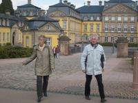 Blick zum Schloss &ndash; &copy; Elke Reuter (Eberhardt TRAVEL)