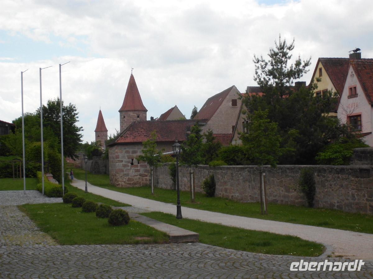Stadtmauer Wolframs-Eschenbach &ndash; &copy; Peter Rudolph (Eberhardt TRAVEL)