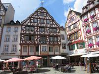 Bernkastel-Kues - Marktplatz &ndash; &copy; Marion Kottlos (Eberhardt TRAVEL)