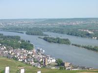 Blick vom Niederwalddenkmal