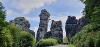 die Externsteine &ndash; &copy; Marlies Thrum (Eberhardt TRAVEL)