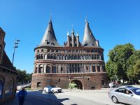 Lübeck - Holstentor &ndash; &copy; Katrin Deutschbein (Eberhardt TRAVEL)