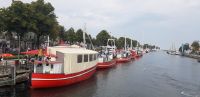 Fischkutter am Alten Strom.jpg &ndash; &copy; Uta Hertel (Eberhardt TRAVEL)
