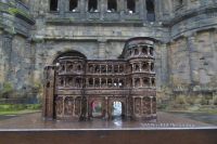 Tag 5 Trier, Porta Nigra &ndash; &copy; Gabriele Sauer (Eberhardt TRAVEL)