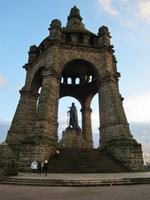 Kaiser Wilhelm Denkmal Porta Westfalica &ndash; &copy; Gisela Gerlach (Eberhardt TRAVEL)