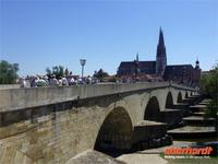 Regensburg Steinerne Brücke &ndash; &copy; Peter Rudolph (Eberhardt TRAVEL)