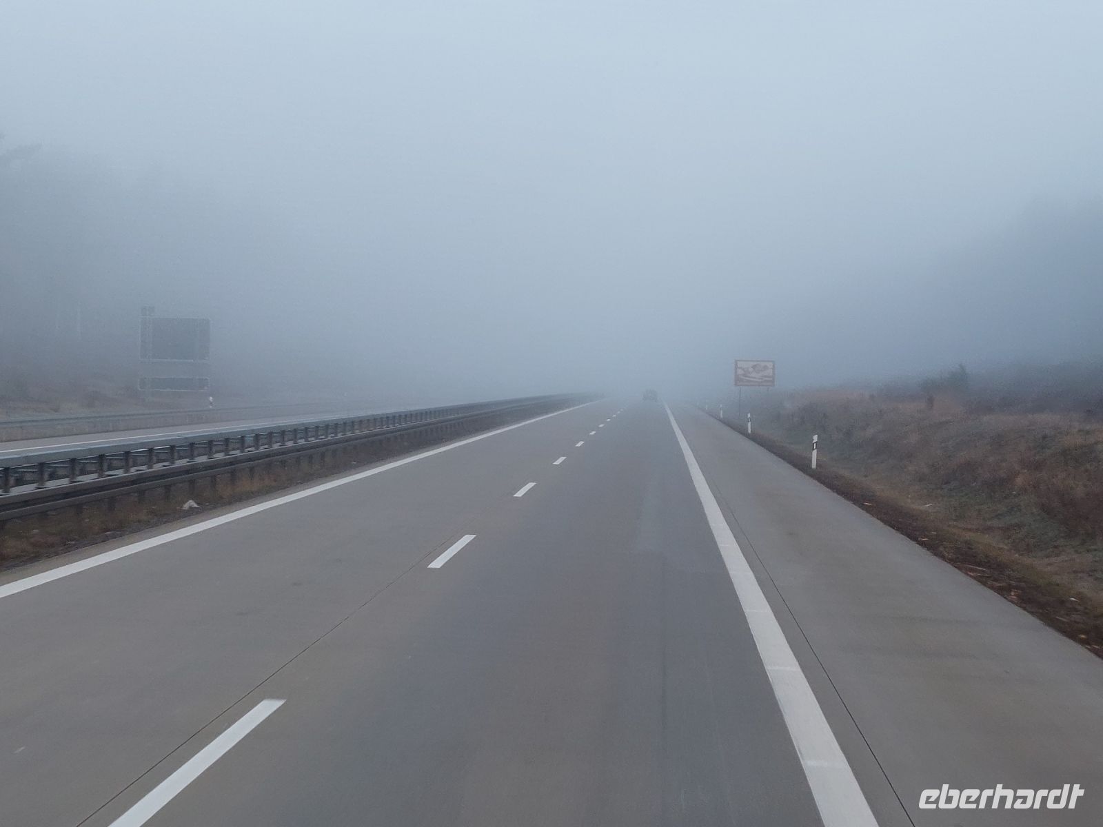 keine Aussicht-Nebelfahrt &ndash; &copy; Uta Hertel (Eberhardt TRAVEL)