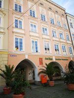 010 ,Rosenheim;Max-Josefs-Platz &ndash; &copy; Brigitte Mühle (Eberhardt TRAVEL)