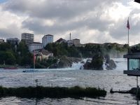 Rheinfall Schaffhausen-Schweizer Seite (9) &ndash; &copy; Steffi Lambrecht (Eberhardt TRAVEL)