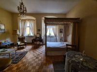 Schloss Zeilitzheim - Himmelbettzimmer &ndash; &copy; Katrin Deutschbein (Eberhardt TRAVEL)