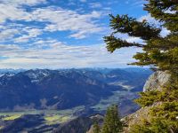 Blick Richtung Schliersee.jpg &ndash; &copy; Gisela Hohlfeld (Eberhardt TRAVEL)