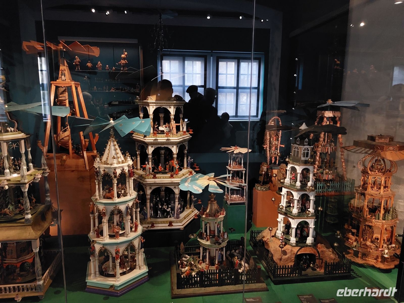 Tag 2 (6) - Dresden - Volkskunstmuseum - Pyramidensammlung.jpg &ndash; &copy; Dieter Braune (Eberhardt TRAVEL)
