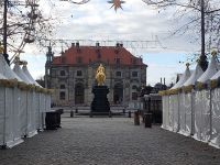 Tag 2 (3) - Dresden - Hauptstraßeb - Goldener Reiter.jpg &ndash; &copy; Dieter Braune (Eberhardt TRAVEL)