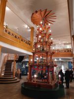 Tag 3 (16) - Spielzeugmuseum Seiffen -  Große Pyramide .jpg &ndash; &copy; Dieter Braune (Eberhardt TRAVEL)