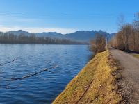 Tag 6 (1) Neujahrsspaziergang am Inn.jpg &ndash; &copy; Dieter Braune (Eberhardt TRAVEL)