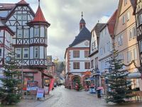 2 Lohr mit Altem Rathaus.jpg &ndash; &copy; Gisela Hohlfeld (Eberhardt TRAVEL)