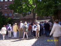 im Schlosshof &ndash; &copy; Heike Meinhold (Eberhardt TRAVEL)