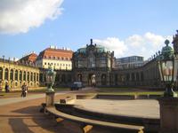 Im Dresdner Zwinger &ndash; &copy; Volker Jungklaus (Eberhardt TRAVEL)