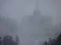 Herkules im Nebel &ndash; &copy; Steffi Zimmermann (Eberhardt TRAVEL)