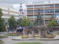 DSCN7710.JPG  Brunnen Mannheim &ndash; &copy; Kerstin Veit (Eberhardt TRAVEL)