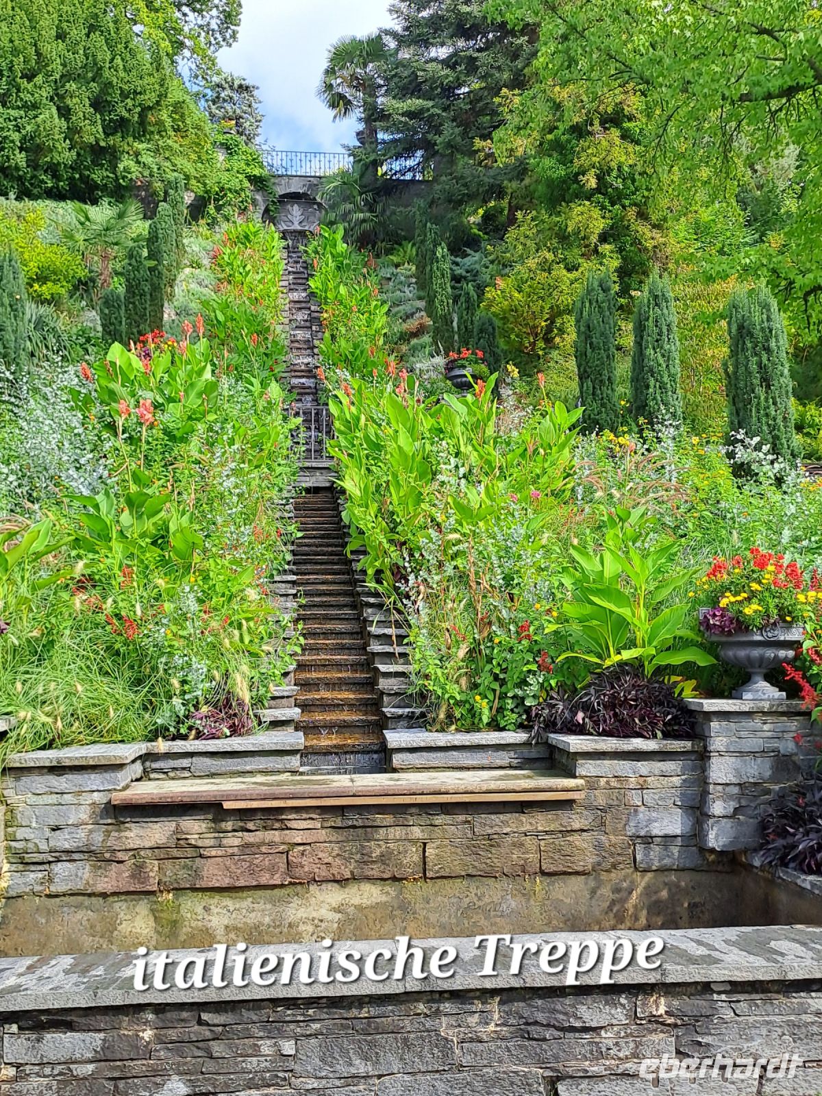 Italienische Treppe Insel Mainau &ndash; &copy; Gisela Hohlfeld (Eberhardt TRAVEL)