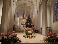 Innenraum St. Nikolaus - Rosenheim &ndash; &copy; Gisela Hohlfeld (Eberhardt TRAVEL)
