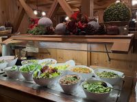 Salatbuffet &ndash; &copy; Gisela Hohlfeld (Eberhardt TRAVEL)