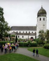 Rundreise Berchtesgadener Land - Besuch Chiemsee - Fraueninsel - Klosterkirche &ndash; &copy; Renate Schuster (Eberhardt TRAVEL)