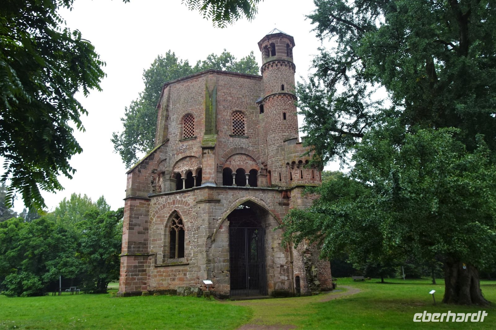 Tag 2 16.09.2024 Mettlach, Alter Turm &ndash; &copy; Gabriele Sauer (Eberhardt TRAVEL)